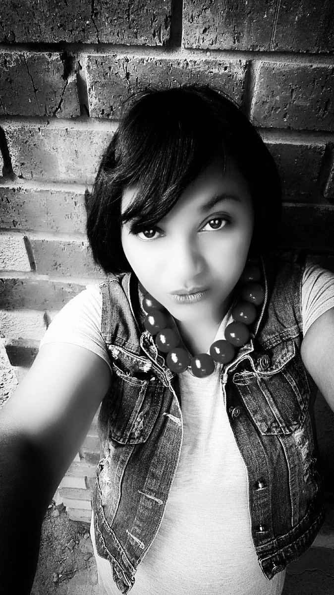 Esmerel01203841's tweet photo. @hecticnine9
#hecticblue https://t.co/SUxaGi33W9