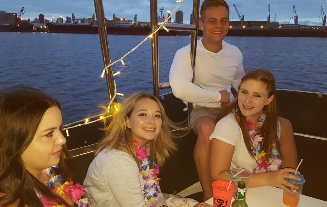Varsity_College's tweet photo. Highlights from our Sunset Cruise last Friday. Pictures will be on campus soon. Look out for more social events if you missed this one #VCWST #VCSocial https://t.co/o7u5Vz7G1D