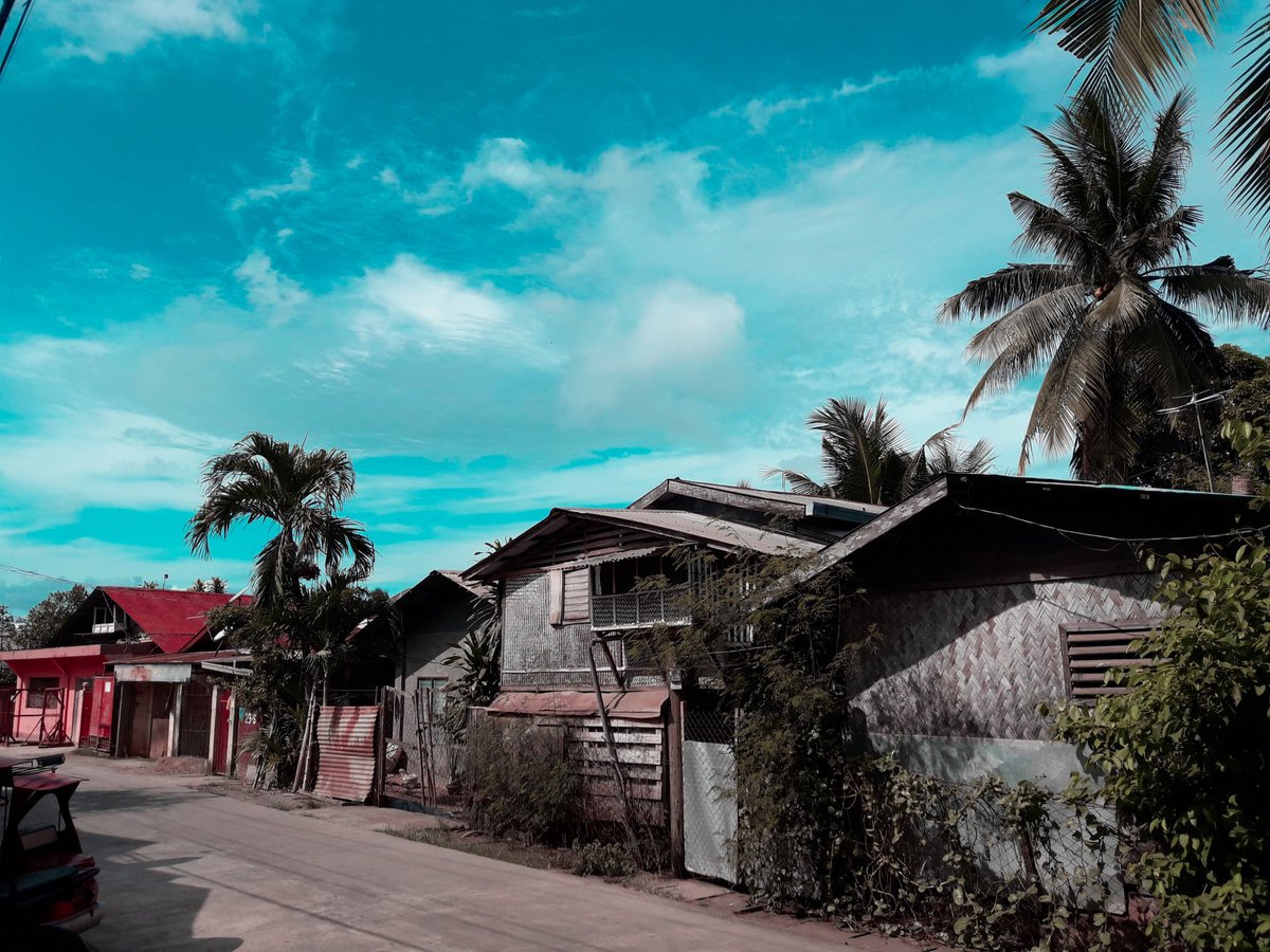joemtametahael's tweet image. Sa labas.ng bahay sa syudad. #Lightroom #ManualAdjustment