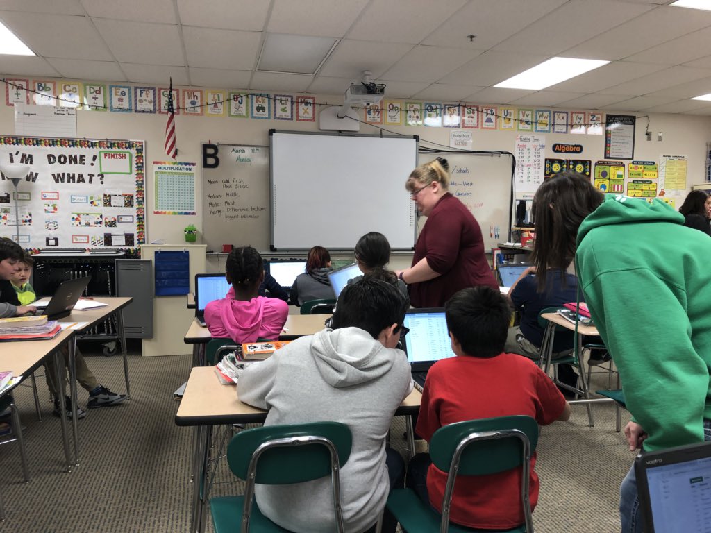 lorencvelasquez's tweet photo. Monday morning math starting bright and early with #MarchMadness !!! How awesome is this ?!?!? @laurastokes @pottorffmath @sccsdwms #WeAreWest https://t.co/IWOtiZYo67