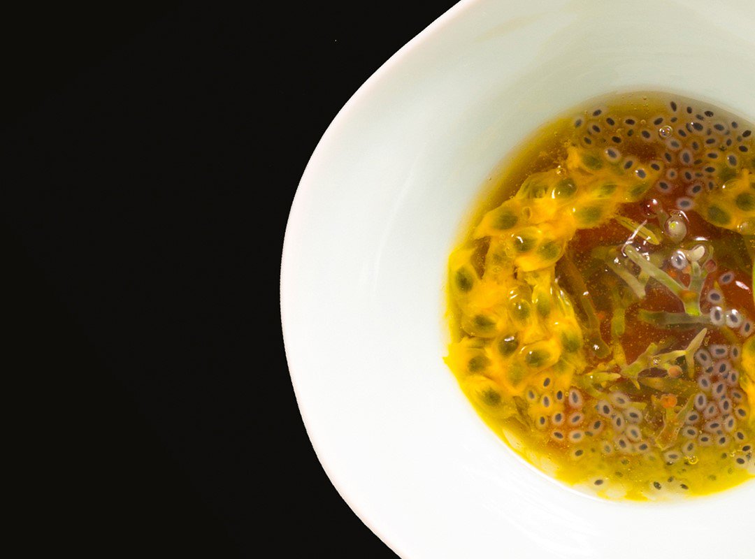 Lexus_Poland's tweet photo. W kwietniu po raz pierwszy w Polsce będzie można spróbować 10* Michelin: https://t.co/oqw4XcDzhV
#LexusHybridCuisine #lexus #lexuspolska #cuisine #foodfestival#finedining #michelinstar #michelinstarchef #michelinguide #50best #bestchef #polishchef #warszawa #omotenashi #Polska https://t.co/0nJvBnIV8t