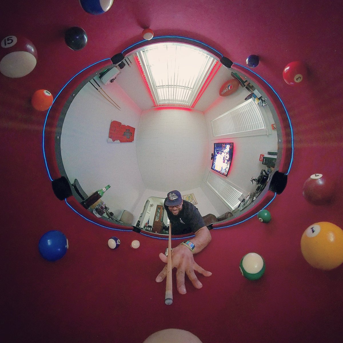 mrfreetyme's tweet photo. Pool shark!!🦈🎱 
#pooltable #360camera #samsung #cleveland #travel #game #drinks #8BallPool #9ballgames #LED #frontroom #cue #lol #bankshot #gameon #combo #billiard #off #360 #360art #360life https://t.co/kTCBLtRxIz