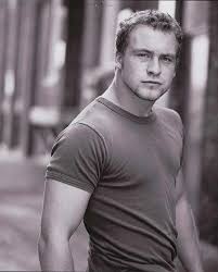 JMRamos1701D's tweet image. #PetronijevicMonday @dogmagayle @traceysgc1 @lantetrain @Off_ChrisTyson @SphereMediaTO #19Two #Save19Two