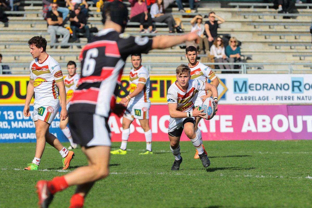 DragonsOfficiel's tweet image. 🇫🇷 Quelques photos du match des U19 face à l’Academy de Hull
La galerie complète ▶ bit.ly/2HrikfA

🇬🇧 Some pictures from the U19 game against @COHA_RL
More pictures ▶ bit.ly/2FBl9dk