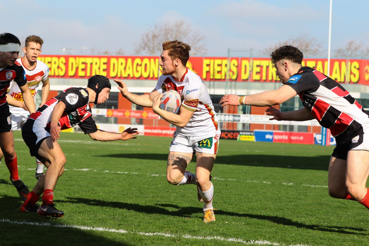 DragonsOfficiel's tweet image. 🇫🇷 Quelques photos du match des U19 face à l’Academy de Hull
La galerie complète ▶ bit.ly/2HrikfA

🇬🇧 Some pictures from the U19 game against @COHA_RL
More pictures ▶ bit.ly/2FBl9dk