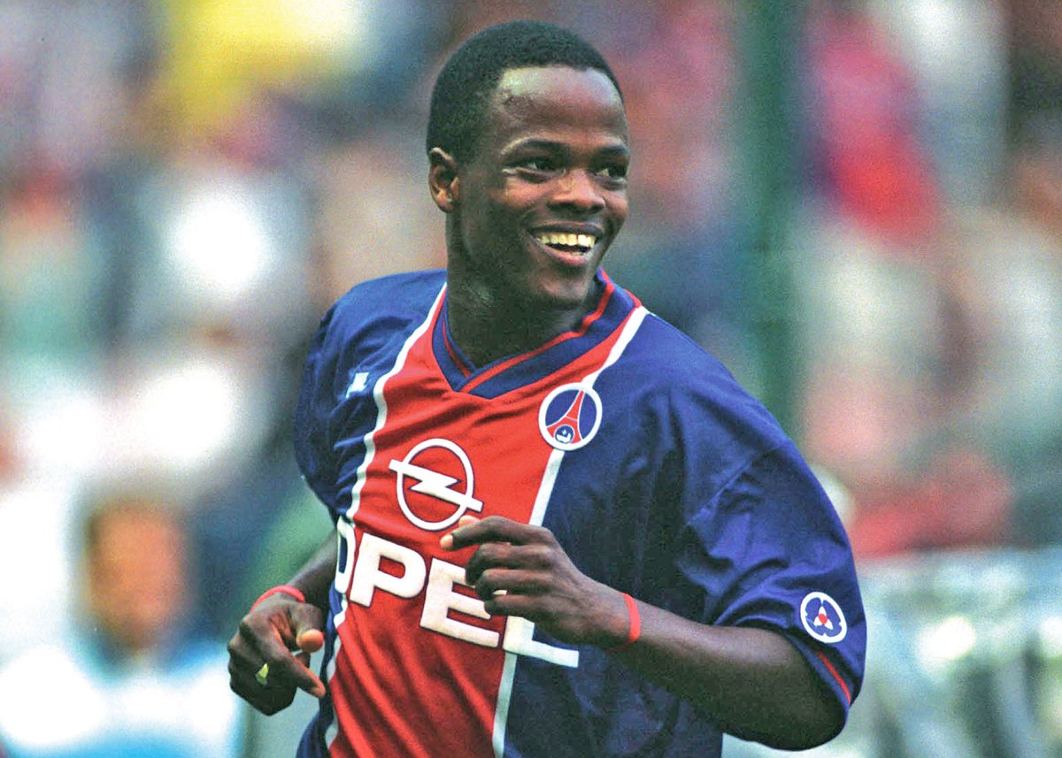 😉🎂

¡Feliz cumpleaños a la joya panameña del PSG, Julio Dely Valdés 🇵🇦, quien cumple 51 años! 🎉