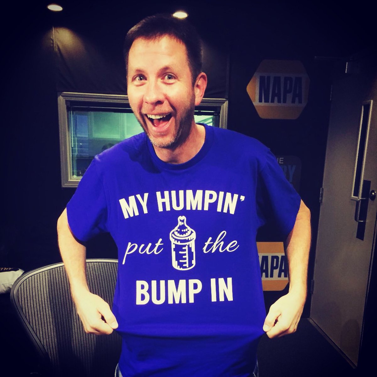 RadioAmy's tweet photo. whoa. @radiolunchbox is having a baby!! CONGRATS LB! 🙌🏼 our show is feeling very grown up lately w all these kids! 👦🏽👦🏽👦🏾👧🏾👶🏼🍼 #BobbysNext https://t.co/0SxR6lV4np