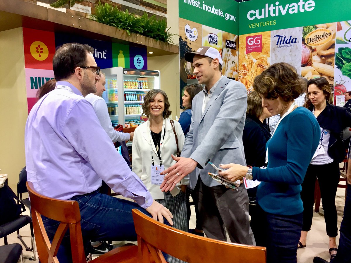 Meeting our natural food heroes @ Hain :) #expowest2018