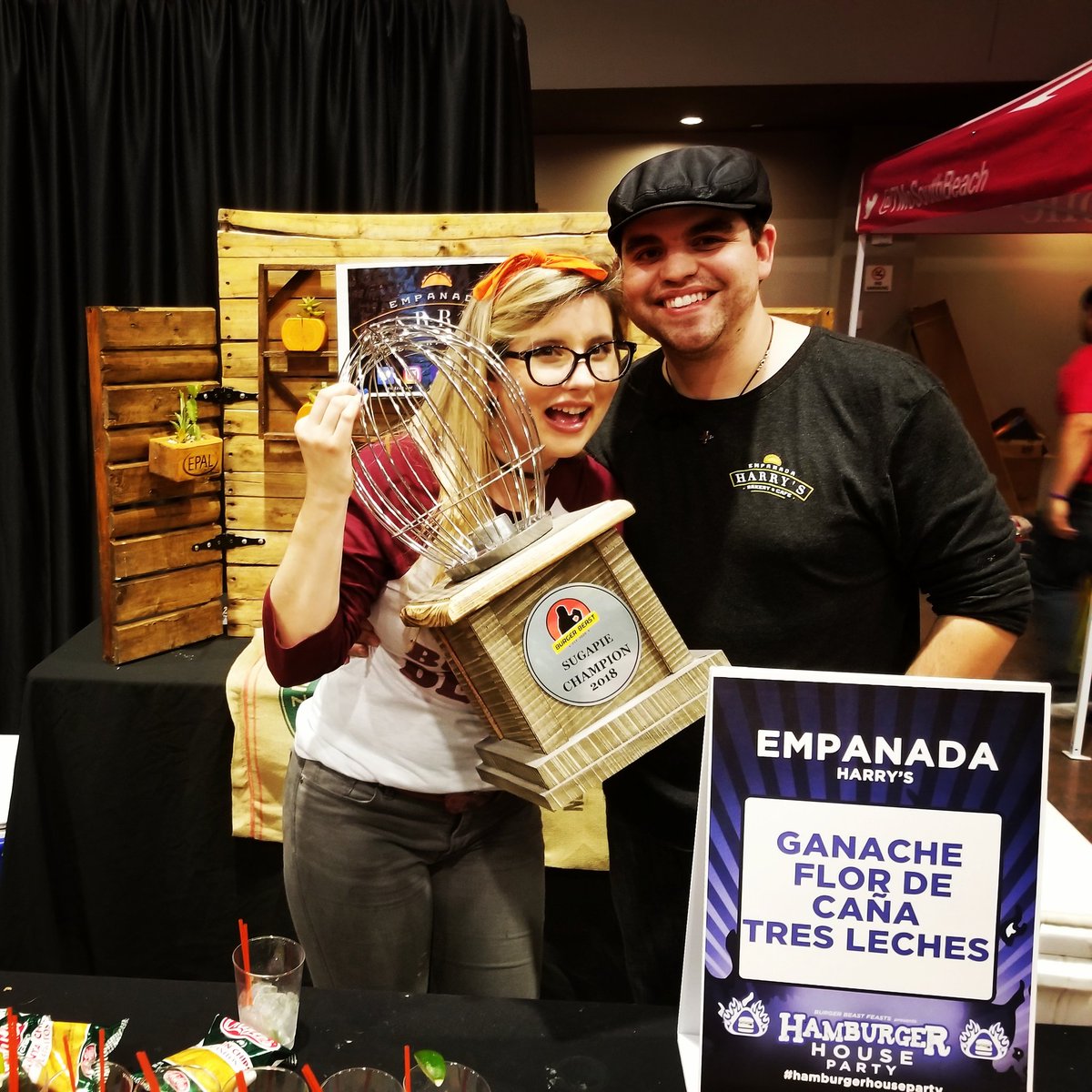 EmpanadaHarrys's tweet photo. Blessed to have won Suga Pie at Hamburger House Party with our Ganache Flor de Caña Tres Leches #sugapie #burgerbeast #hamburgerhouseparty #miamievents #tresleches https://t.co/N96JCaTRPW