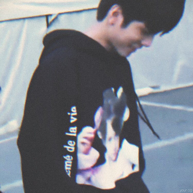 __yourcigarette's tweet photo. #옹성우 #ONGSEONGWU 
#WANNAONE https://t.co/NrwDGtviXE
