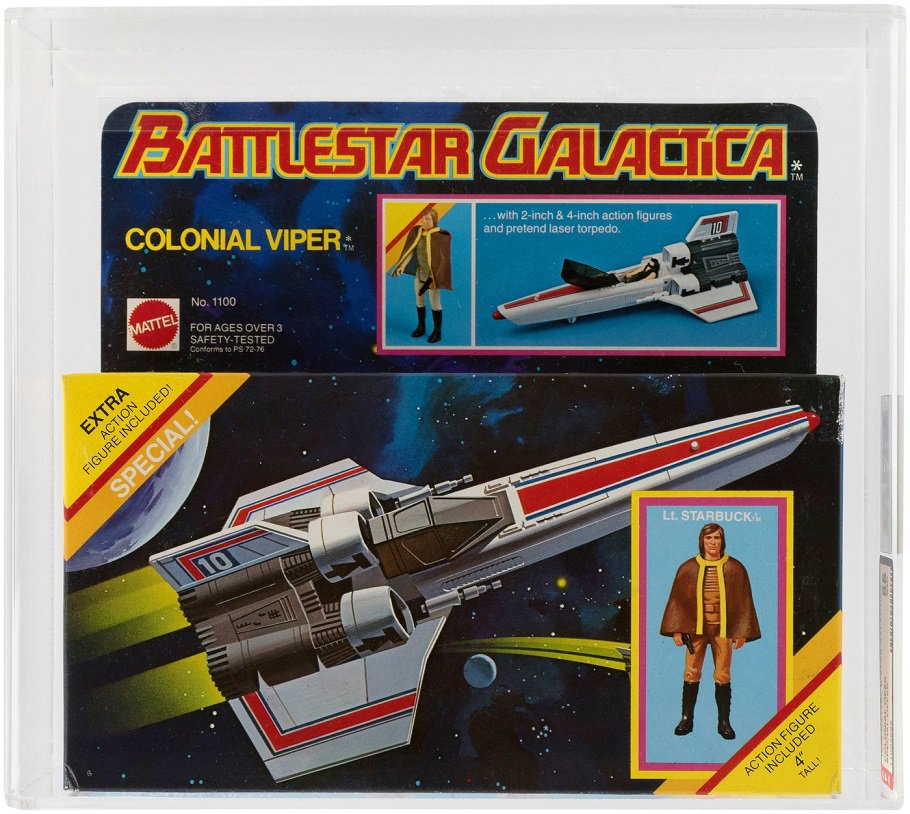 HakesAuctions's tweet photo. #BattlestarGalactica was a hit with #SciFi fans when it debuted in 2004, as was #BattlestarGalactica1978. This #rare 1978 #ColonialViper in the #HakesAmericana #auction issued with a #LtStarbuck #actionfigure is among the rarest #BSG toys.
#Mattel #RusselBrantonCollection https://t.co/xt4QhbkBlO