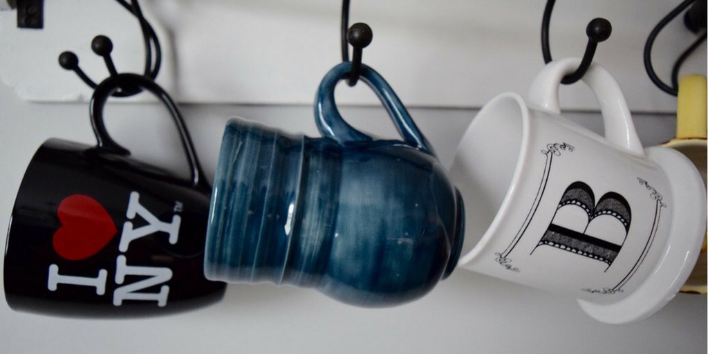 MemoryTots's tweet image. From comedy mugs to fine china, you're sure to find a new mug to drink your favourite #coffee in tomorrow morning... bit.ly/2ruPbuE