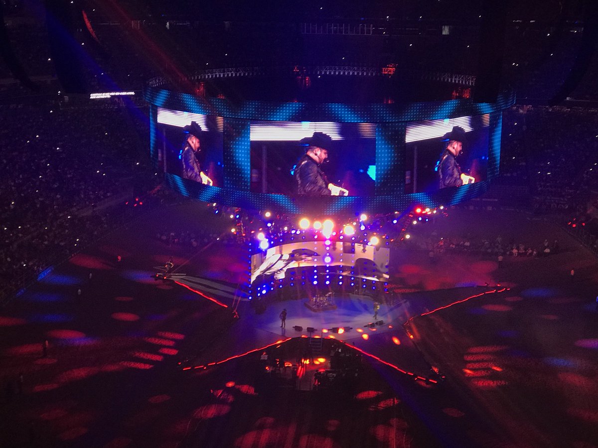 jasminovo's tweet photo. Tejano day was a success 💓 #rodeo2018 https://t.co/Qk6SwcSf2g