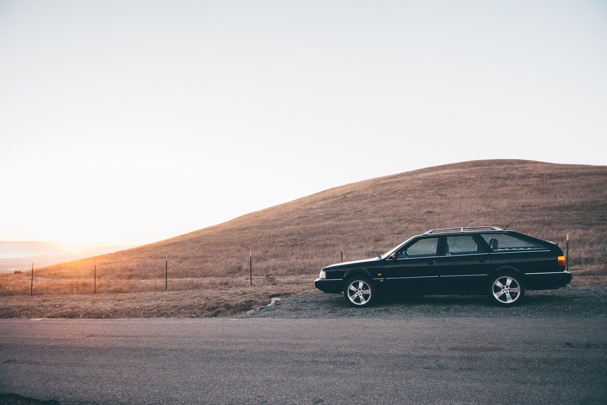 For those of us who have to live with Daylight Savings Time, welcome back sunsets! Now best enjoyed outside the office and from your local twisty canyon road. #Drive034 
#034Motorsport #GoFast #Audi #200 #Avant #I5 #Turbo #Quattro #CampAllroad #Sunset #LegendsNeverDie