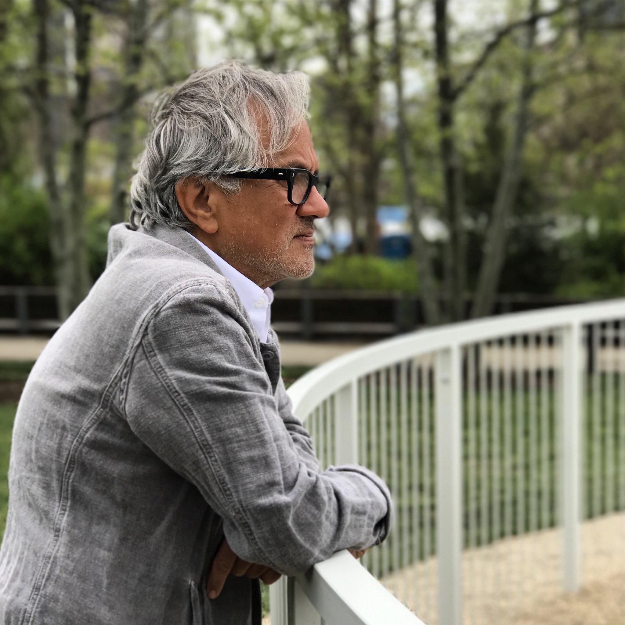 Wishing a very happy birthday to two-time Anish Kapoor, who makes the public stop in their tracks. 