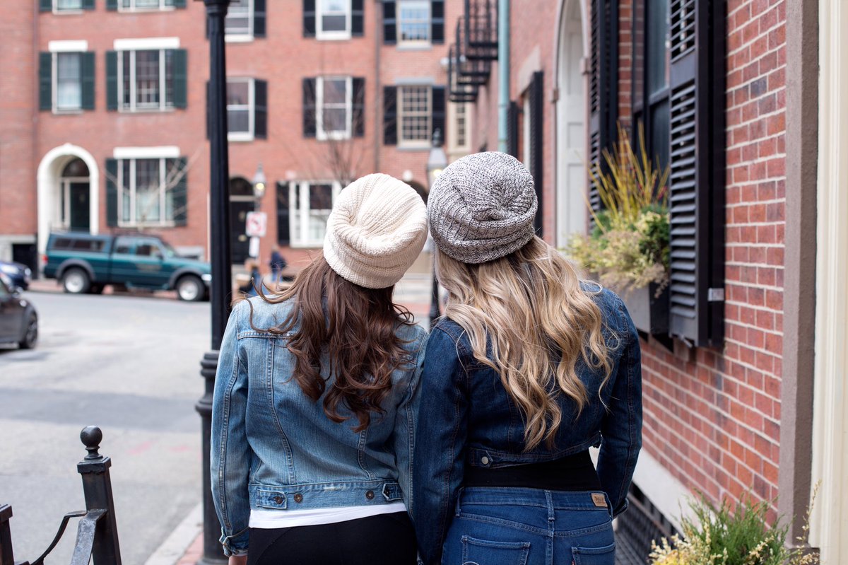 Share our Buy One, Get One promotion with your best friend! Get two for one today only, March 12, until 11:59 PM CT. #LoveYourMelon