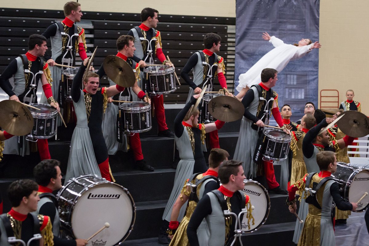 InfinityPerc's tweet image. Taylor (INFINITY VE) performs her trust fall in &quot;Dreamscape.&quot;
#SnaresOnStairs #INFINITY2k18 #FFCC2018 #WGI2018 #LudwigUltimate #MusserUltimate #Remo #VicFirth #Zildjian #Seavine #On2Percussion #MyVisualPackage