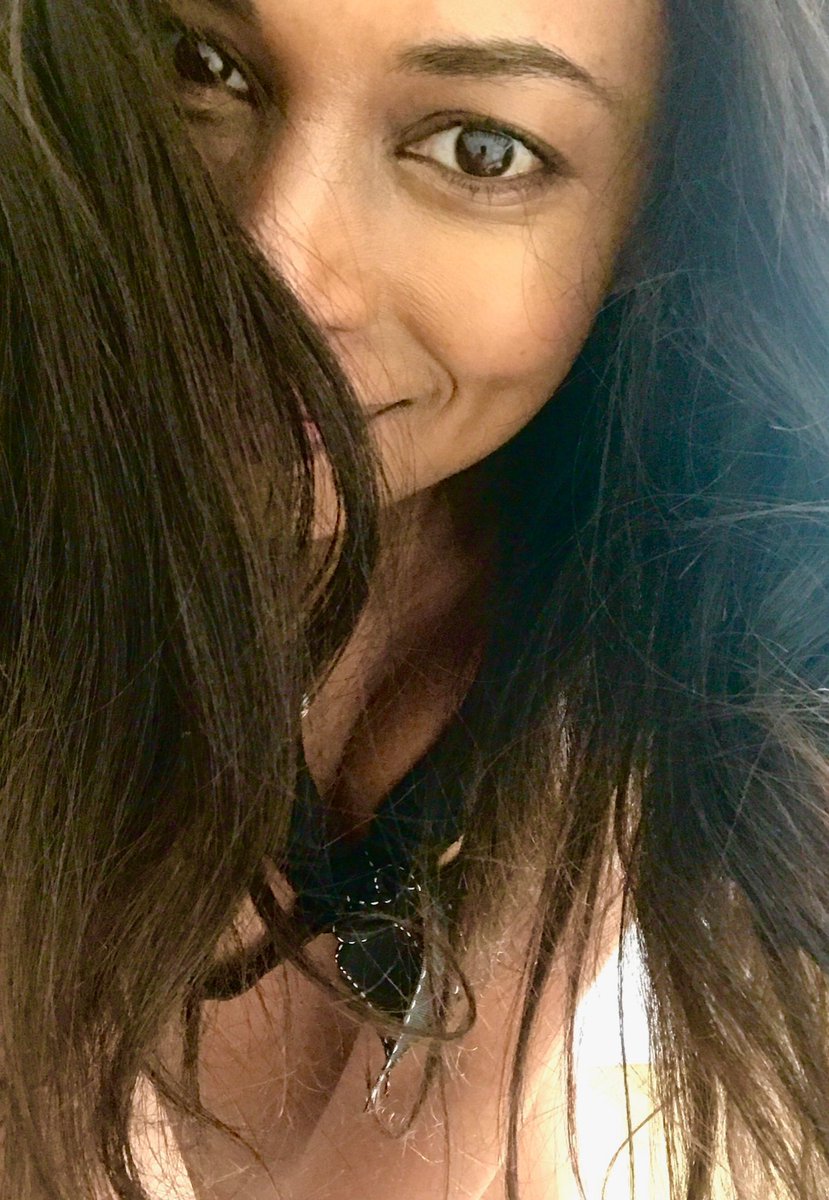 penelopejag's tweet photo. So excited for a brand new week! I see you #Monday! #MondayMotivation https://t.co/QWVsiF1fon