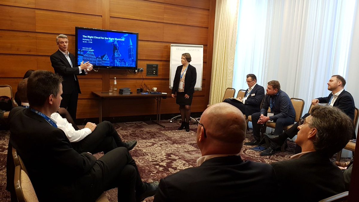Chris Hardy shares insight during his #MultiCloud Workshop "The right cloud for the right workload" #idcmulticloud18