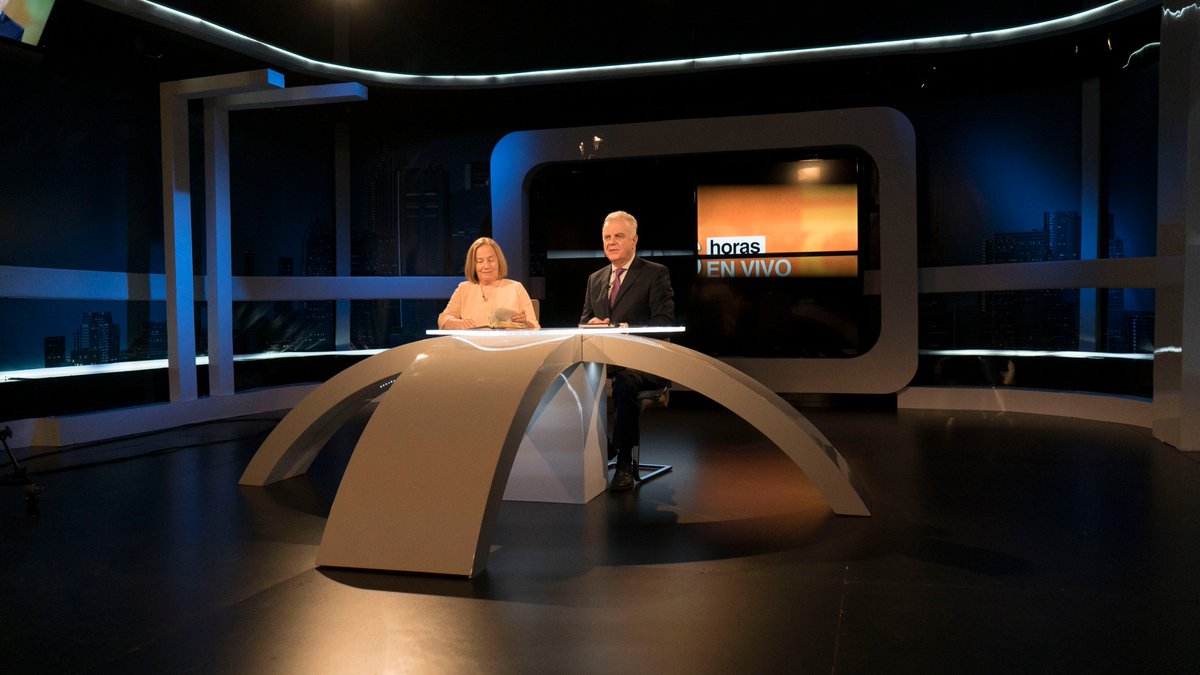 canalluz's tweet photo. Comenzó la nueva programación 2018!!

Deje su pedido de oración, cuéntenos desde dónde nos ve

#YoVeoCanalLUZ https://t.co/4WLleWU3x5
