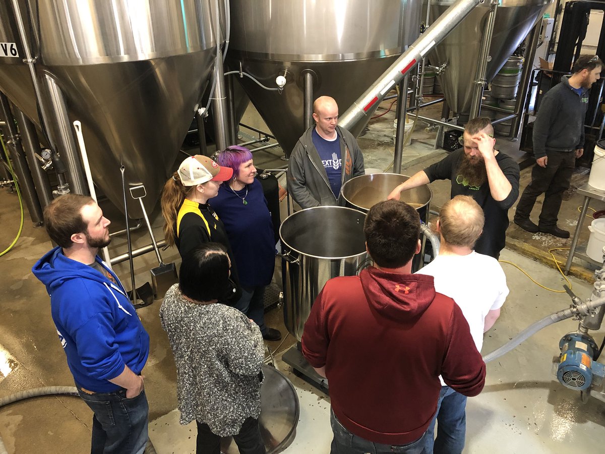 Karben4's tweet image. #beeralert Brew day with our friends from @NextDoorBrewing for @EssenMadison Bacon Fest 2018! #beerbrilliance #beerfriends #wibeer #ryealt
