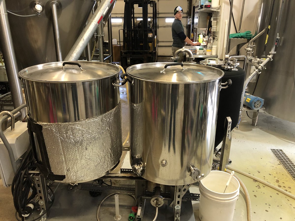 Karben4's tweet image. #beeralert Brew day with our friends from @NextDoorBrewing for @EssenMadison Bacon Fest 2018! #beerbrilliance #beerfriends #wibeer #ryealt