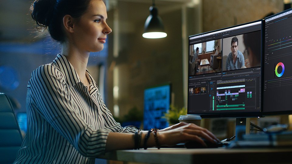 AdobeVideo's tweet photo. Learn how to streamline editing with timeline-based techniques: https://t.co/k4uGYvaCdQ

#PremierePro https://t.co/3zhBeNgADw
