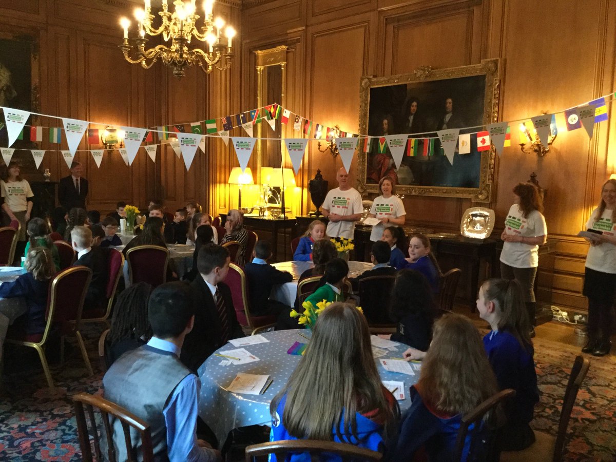 The inaugural Commonwealth Big Lunch took place at No10 Downing Street marking Commonwealth Day today with attendance from Education Secretary Damian Hinds, chef and presenter Ainsley Harriott and school children from across the UK.