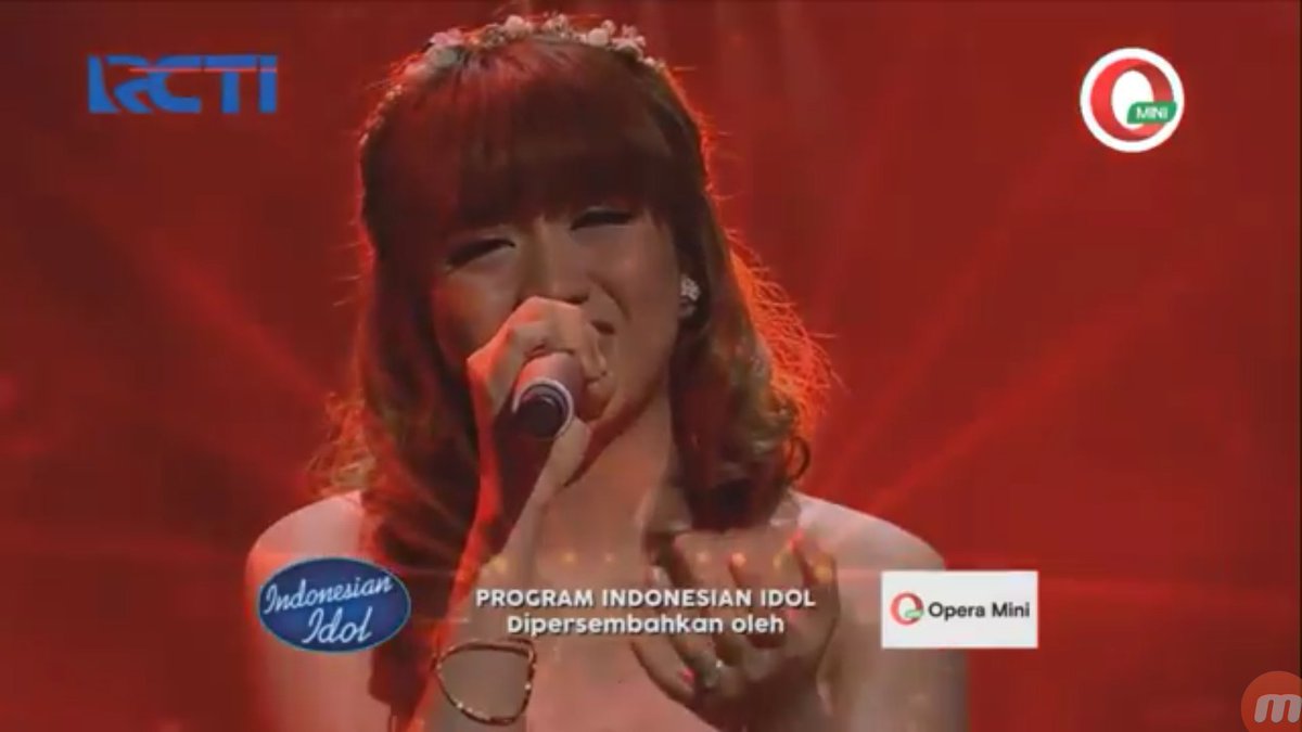 Arianda87813152's tweet photo. GHEA - LIVE INDONESIAN IDOL SPEKTA 10

https://t.co/Gxec66QRIM

#IdolByOpera #IdolSpektaTop6 #karmatheseriesmalam12 https://t.co/Sym9u8VS8v