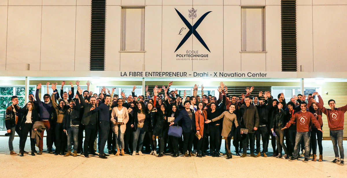 Merci à tous les participants, mentors et jurys pour ce superbe Weekend Entrepreneuriat ! ♻️🌳 On espère que vous vous êtes amusés autant que nous et on espère vous revoir bientôt ! 🔥🚀