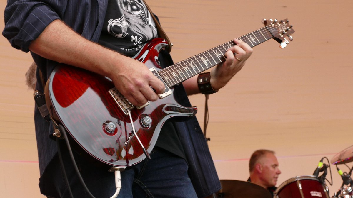 stratfordliveca's tweet photo. Last years #SBRF was well attended and enjoyed by all. Help us continue to provide this #Community #Festival in #StratfordON. #Every$Helps

Sponsorship Opportunities for 2018 Stratford Blues &amp; Ribfest on June 22-24 are available. Contact us at info@stratfordbluesandribfest.ca https://t.co/OI78fcR6dQ