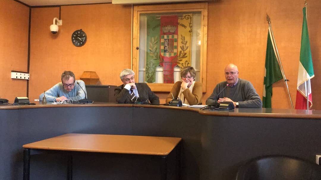 NextStopTeam's tweet photo. Incontro col sindaco di Cusano Milanino e gli assessori, presso il comune di Cusano Milanino🤵🏻🔍
#asoc1718 #asoc #opencoesione #ascuoladiopencoesione https://t.co/4y2D9Olgtm