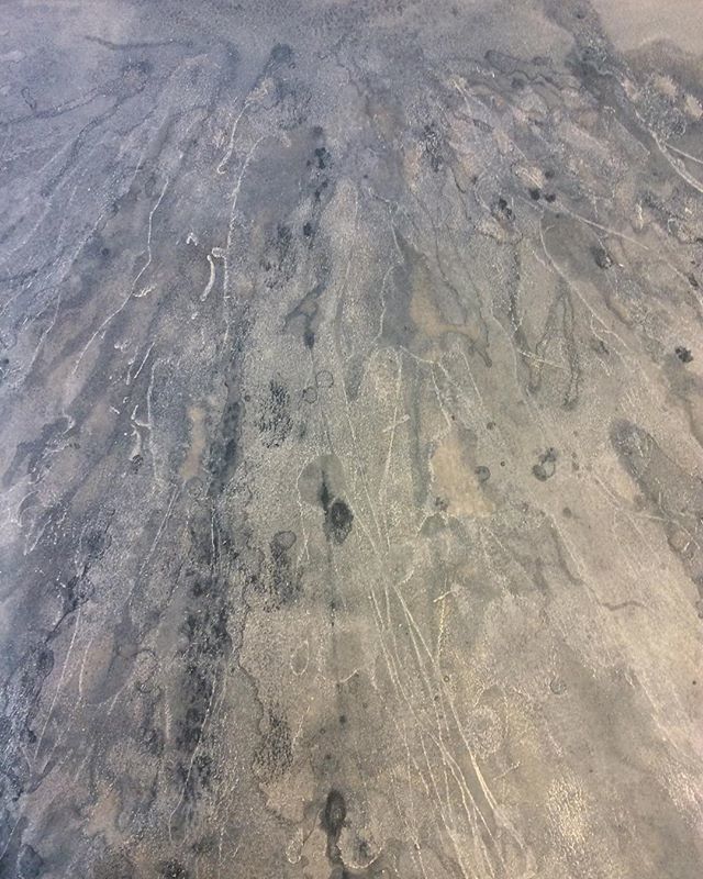 CTurnerArtist's tweet photo. Trying to let the paint dictate the beach textures today , so hard to leave it alone ! #newwork #definingpractice @newlynartschool #texture #emulsion #painteffect #inspiredbytheprocess https://t.co/hTzsyfnUES https://t.co/2EsAJXvbla