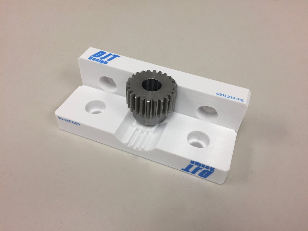RIZE3D's tweet photo. Check out this functional vice jaw with 3D printed markup made on a #Rize One #3dprinter quickly, affordably & safely #3dprinting #additivemanufacturing #AdditiveatScale #InclusiveInnovation #Sustainability https://t.co/MQC7CGfZn6