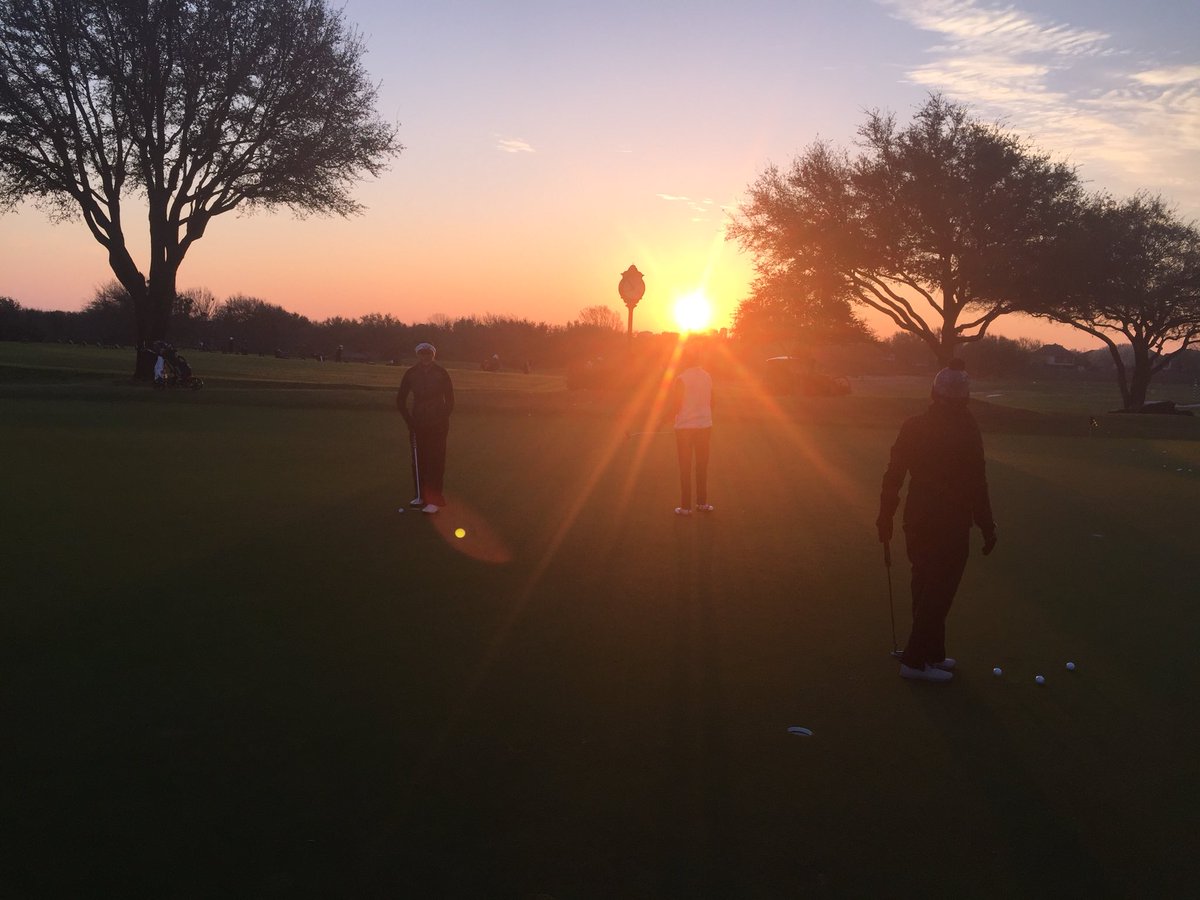 ConnellConnell's tweet photo. The 2018 Kathy Whitworth invitational is underway!#kwi2018 https://t.co/Ho9wAsd8p8