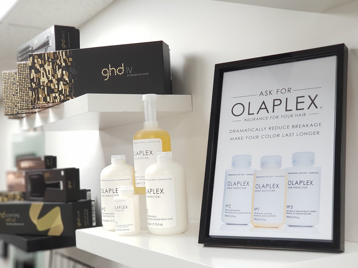 We 🖤 <a href="/OlaplexUK/">Olaplex UK</a> here at So... ask your stylist next time you’re in about Olaplex 🖤🖤🖤