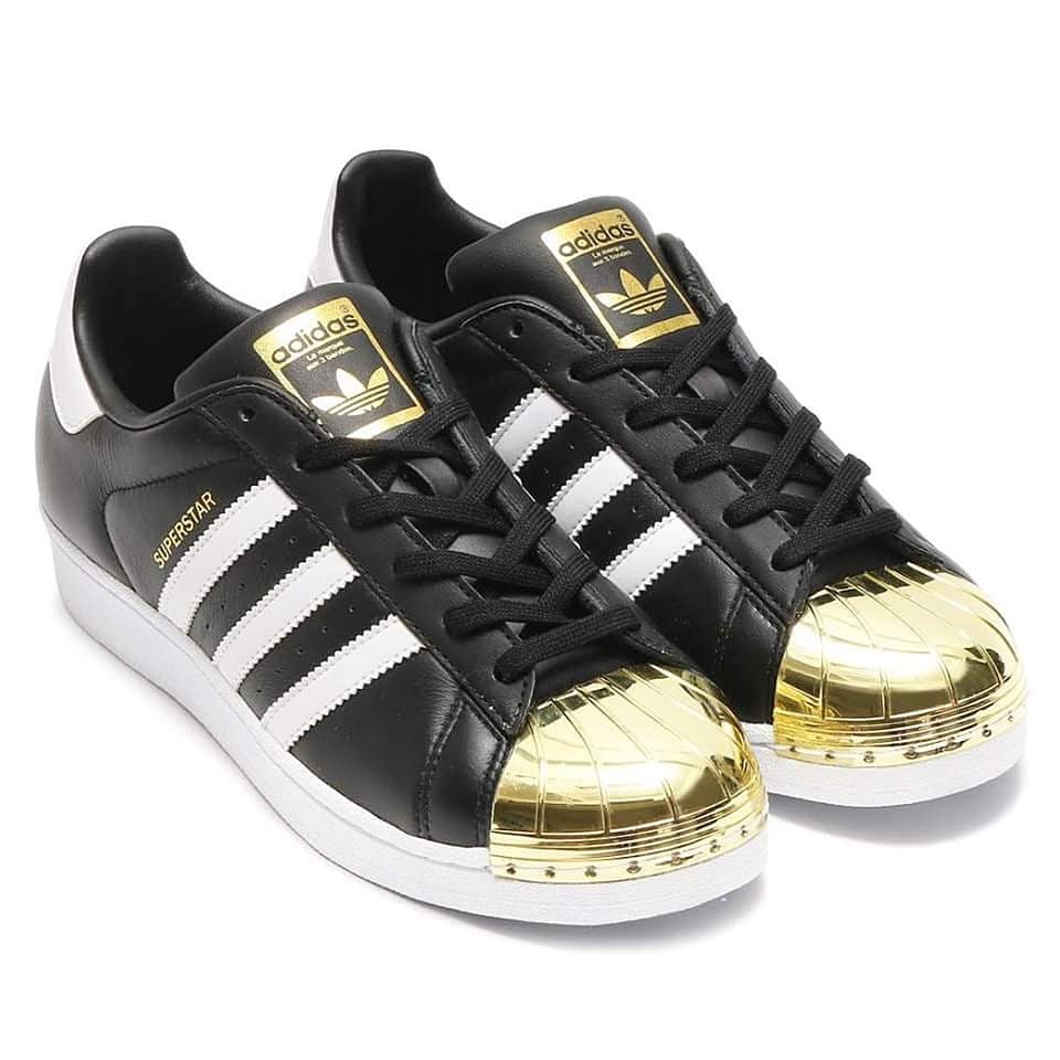 VestimeSanta's tweet photo. ⒶⒹⒾⒹⒶⓈ ⓈⓊⓅⒺⓇⓈⓉⒶⓇ#beauty #beautiful #amazing #awesome #cute #foto  #fashion #style #chic #heels #black #shoes #negras #zapatos #basicos #musthave #tendencia #shoeslover #shoesaddict #shoestagram #shoesoftheday #woman #negro #lovely #instashoes #fashionista https://t.co/SYorC58YbF