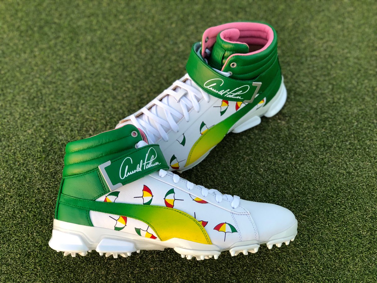 PGATOUR's tweet image. Looks like @RickieFowler is bringing the heat @APinv this week. #ArniesArmy

🔥🔥🔥🔥