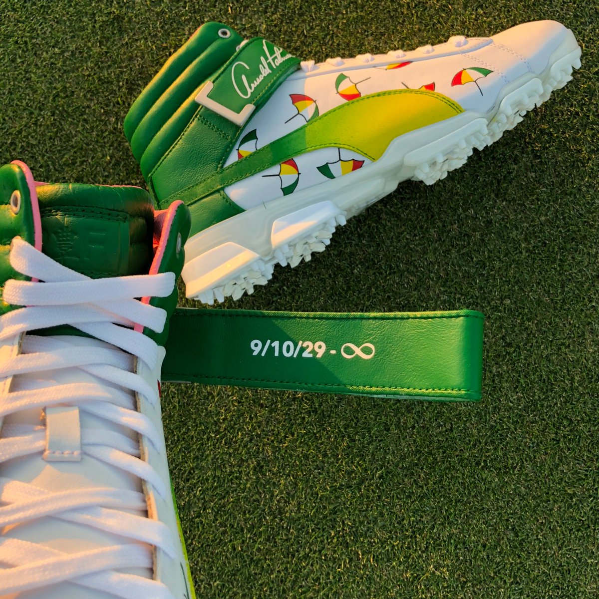 PGATOUR's tweet image. Looks like @RickieFowler is bringing the heat @APinv this week. #ArniesArmy

🔥🔥🔥🔥