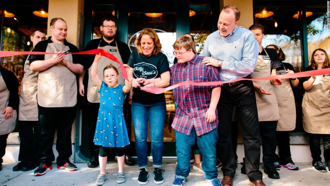 fast_fancy's tweet photo. 2017 Hero of the Year opens Bitty &amp; Beau's Coffee #2 https://t.co/DACPbLs0dm https://t.co/4NUblMvepm