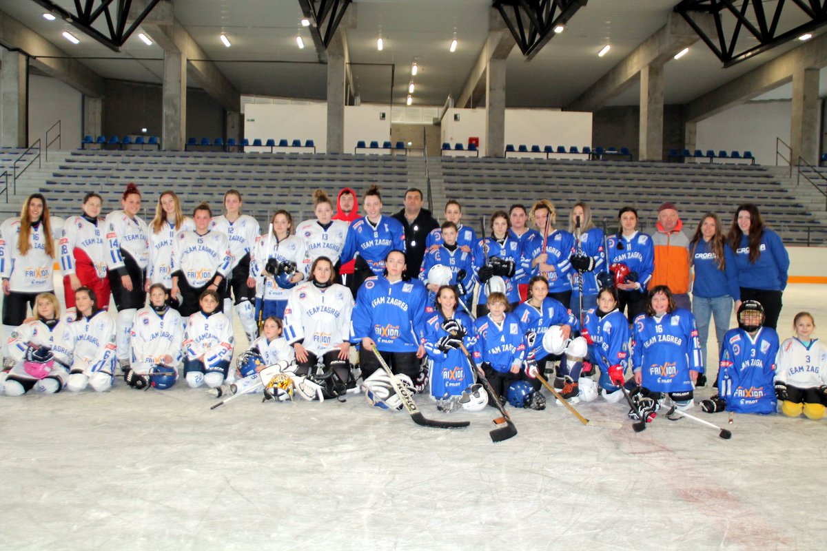 Znalezione obrazy dla zapytania world girls game 2018 ice hockey