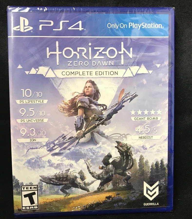 Congrats to our gamers at <a href="/PSLifeStyle/">PlayStation LifeStyle</a> who made the front cover of #HZD! It's a 10!