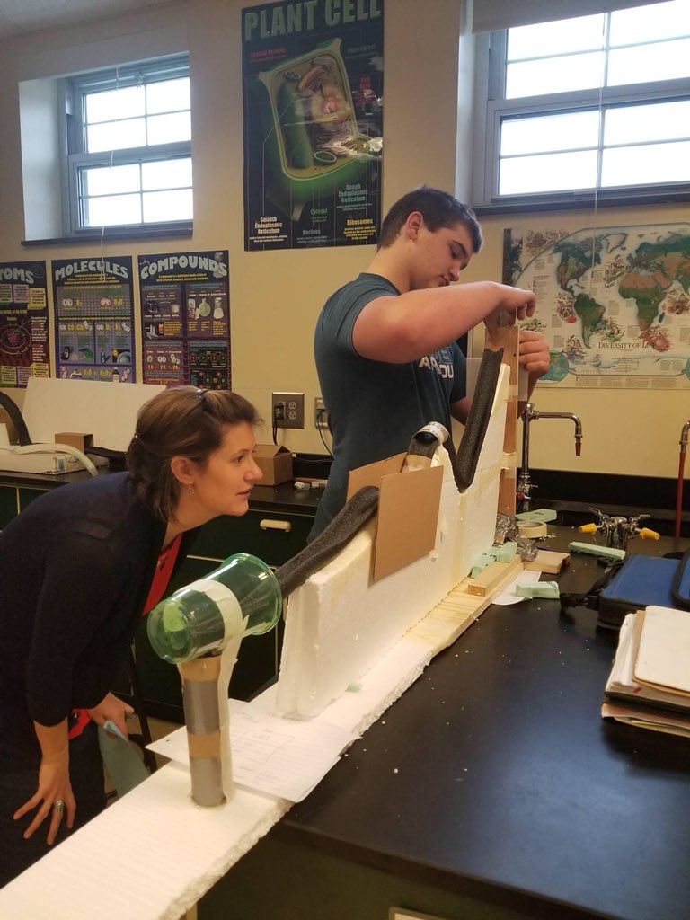 NicoleReinking's tweet photo. Mrs. McKinne’s 8th grade science students show off their roller coasters—talent &amp; hard work abound! #GHMSRocks #STEM https://t.co/9hYDAIfTZb