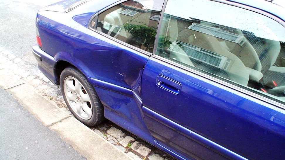 Micro_Mech's tweet photo. #DontYouHateItWhen you're back from an errand and there's a mark left on your car from someone opening their door on you?! @autoTRADER_ca outlines the legal action you can take in Canada for a "ding-and-dash" - it's probably more than you would think! https://t.co/f0S4LotObt https://t.co/Ry5KANlLiu