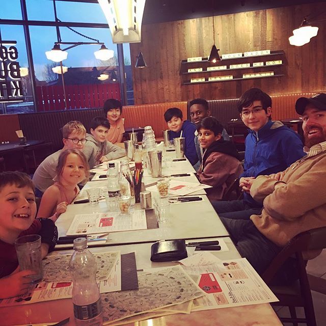 TalbotsHouse's tweet photo. Dinner out with the fourths #meritwinners #threemeritseach https://t.co/MqtiZV50XB
