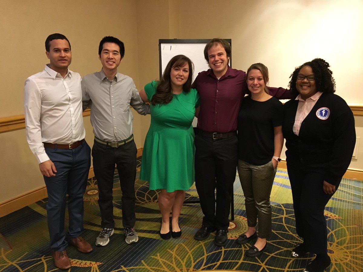 ThePrincetonRev's tweet photo. Some of our awesome teachers at the 42nd biennial AED Convention in #Maryland
#AlphaEpsilonDelta #AED #AED2018 #AEDconvention https://t.co/FIS1SVygSU