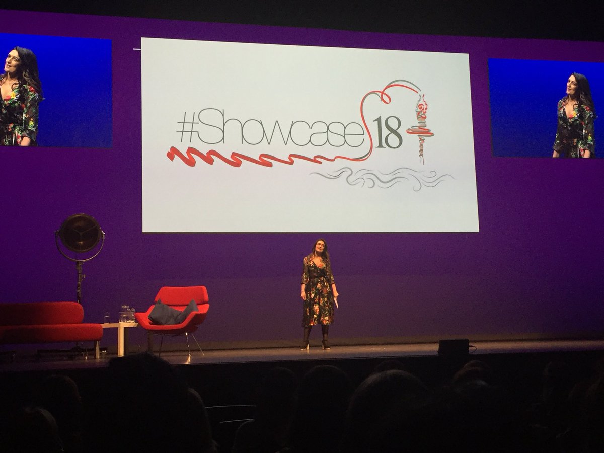 JMBusiness_'s tweet photo. Some top notch reading going on at #Showcase18 this afternoon from gold star narrators @PenelopeRawlins and @PeterKennyVoice https://t.co/RuO26QBIX0