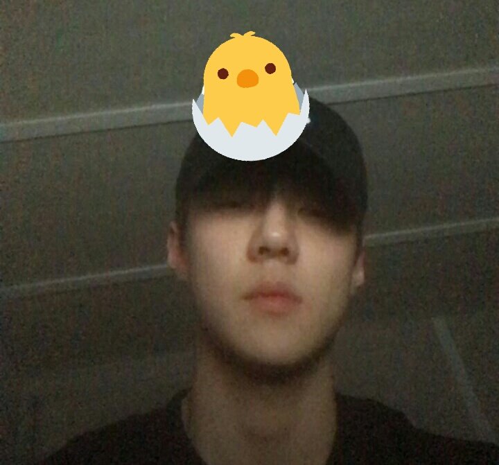 hunhan_th's tweet photo. ยุคมืดของเขามีแค่ตอนปิดไฟเท่านั้นละฮะ ท่านผู้ชม 🙏 https://t.co/qMskwUa6xG