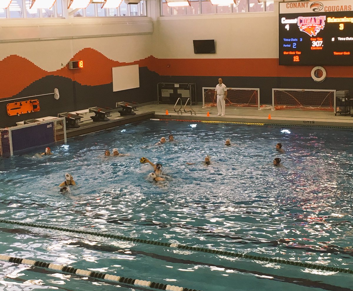 ms_apperson's tweet photo. These girls definitely do not throw away their shots! Keep it up @Cougar_Polo ! #EggBEATem #GoodToGoal #H2Ohmygah #WaterYOLO https://t.co/xepLOYcpyn