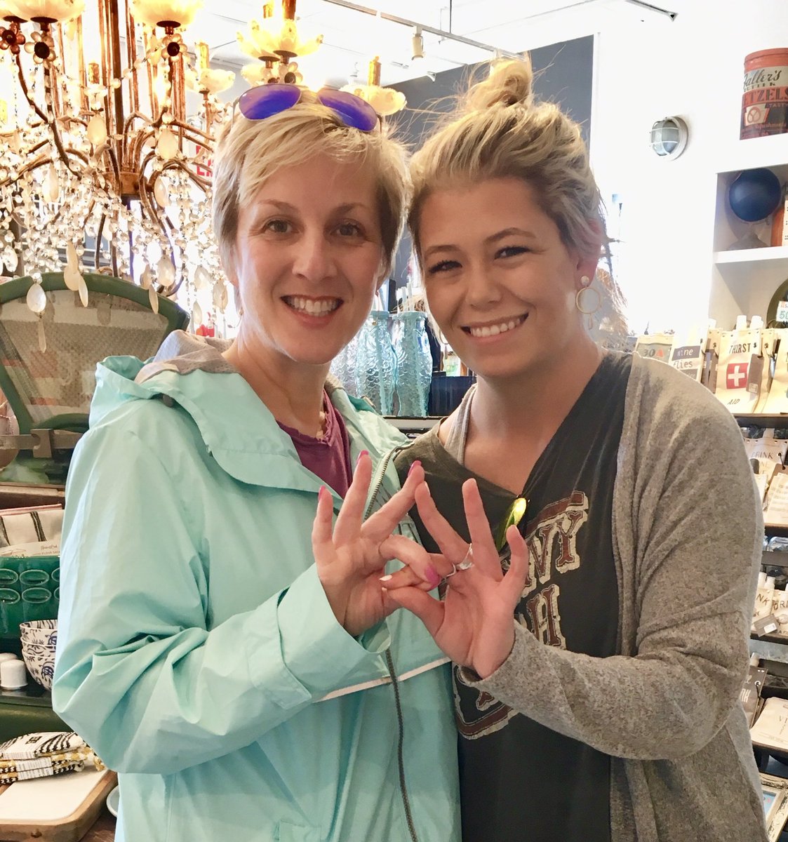 Loved running into Zeta Chapter’s PD in Seaside today! @UTKZTA #WeAreZTA #SpringBreak #FloridaFun